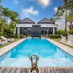 Villa Kalamansi Seminyak